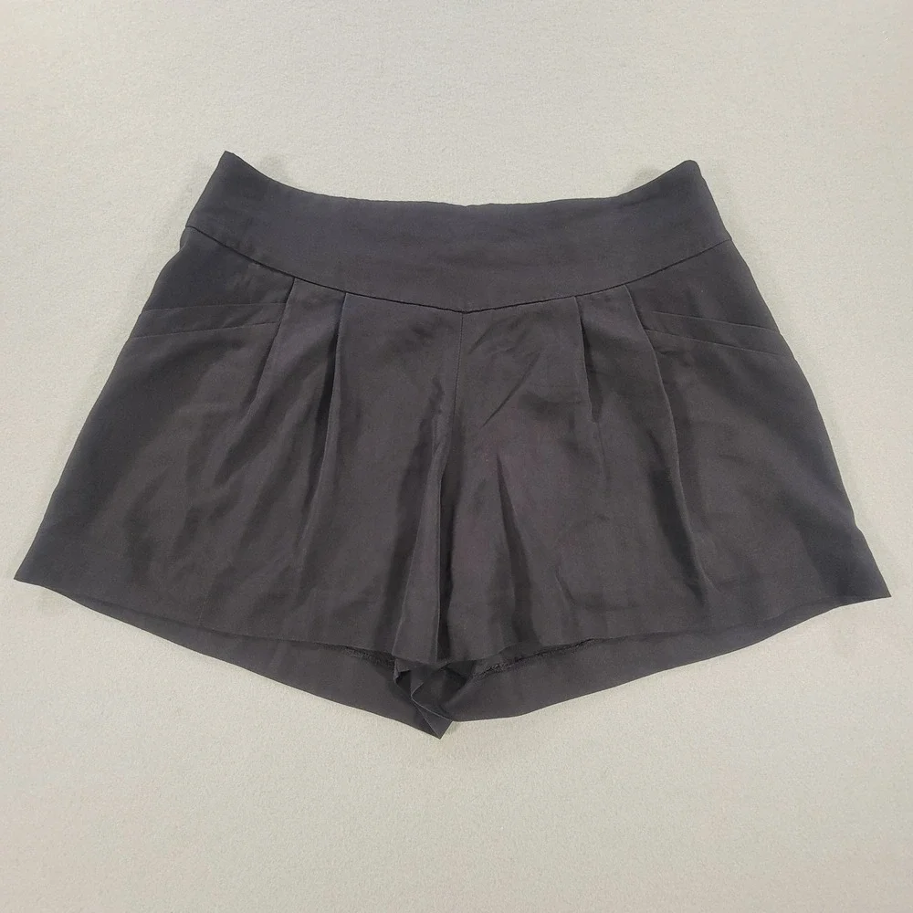LOFT Pleated Dress Shorts High Rise Side Zip Black Women's Size 6 Preppy Casual
